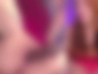 Live cam show with Allison-Douce - Tease Red Hair on Hubzter Live