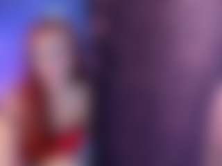 Live cam show with Allison-Douce - Brown Eyes Red Hair on Camsoda