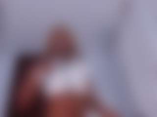 Live cam show with Caitlyn Star - White on camgirlchat.live | colombia