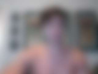Handsumhung's Live Sex Cam Show