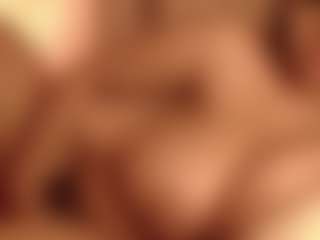 HugetitisXl's Live Sex Cam Show