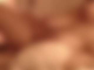 HugetitisXl's Live Sex Cam Show