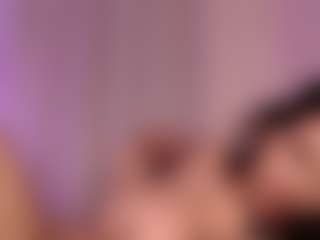 HugetitisXl's Live Sex Cam Show