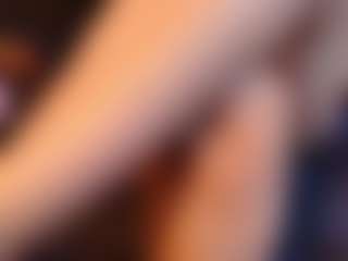 Live cam show with Hey im Lia - Brown Eyes on Camsoda
