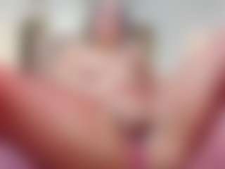Live cam show with karlarossee - Camel Toe on Camsoda