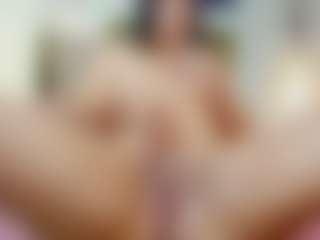 karlarossee's Live Sex Cam Show
