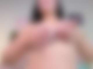 karlarossee's Live Sex Cam Show
