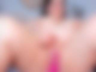 Live cam show with Katypersian - BBW on Camsoda