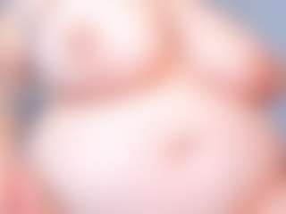 Live cam show with Katypersian - New Blowjob on Camsoda
