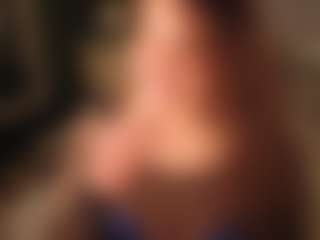 Moon's Live Sex Cam Show
