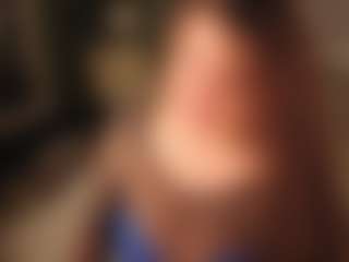 Moon's Live Sex Cam Show