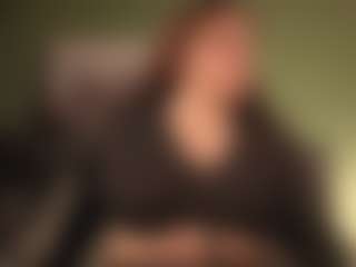 Live cam show with Moon - Solo on livesuperchat.net