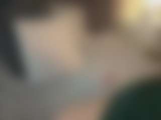 Moon's Live Sex Cam Show