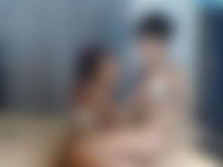 Live cam show with softestwaves - Strip on AdultVida.com
