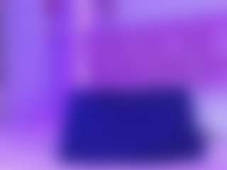 Live cam show with VanessaToro - BBW on hrnylive.com