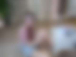 Live cam show with AileenEnnenga - Camel Toe on Streamer API