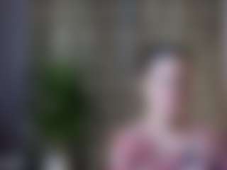 Live cam show with AileenEnnenga - New Teen (18+) on Streamer API