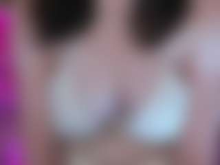 Live-sekscamshow van Alisha-Tempt