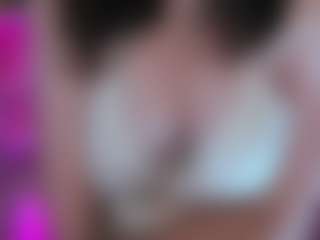Alisha-Tempts Live-Sex-Cam-Show