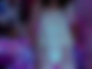 Live cam show with Alisha-Tempt - Gamer Asian on googirlz