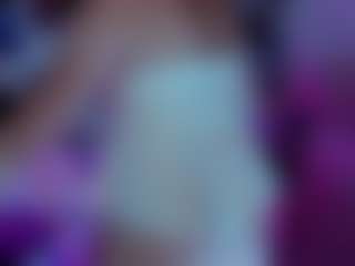 Live cam show with Alisha-Tempt - Skinny on fuklive.com