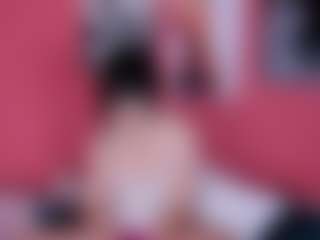 Live cam show with Alisha-Tempt - Body Massage on Camsoda