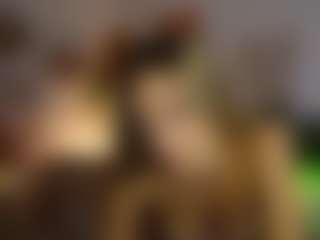 Live cam show with AnnaBrie - Flashing on Camsoda