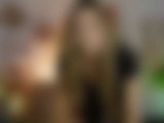 Live cam show with AnnaBrie - Upskirt on TottyGirls