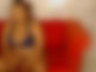 Live cam show with BlushyBuns - Camel Toe on Camsoda