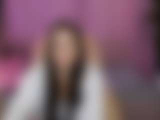 Live cam show with Deanna-B - New White on Camming Site