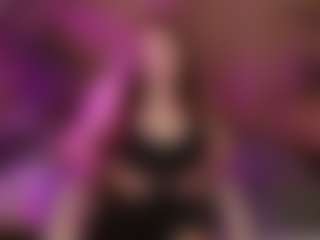 Deanna-B's Live Sex Cam Show