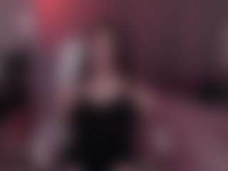 Live cam show with Deanna-B - Submissive on Camsoda