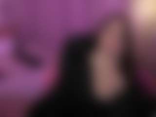 Live cam show with Deanna-B - Longhair on Streamer API