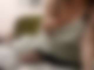 Live cam show with DeenaGoyer - Cum In Pussy on Camsoda