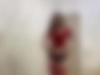 Live cam show with Rosie - New Young Adult on AdultVida.com
