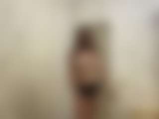 Live cam show with Rosie - Athletic Public on Dolls Live