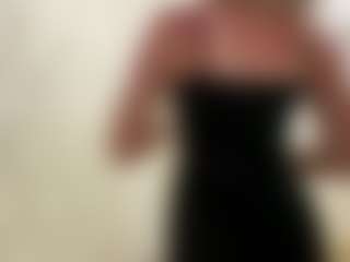 Live cam show with Rosie - Athletic BBW on Streamer API