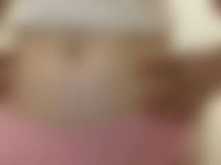 Live cam show with Rosie - Sexwebcam Brown Hair on fapnchat