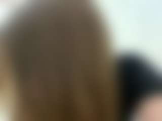 Live cam show with Rosie - Gamer Asian on Lustler