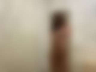 Live cam show with Rosie - Blowjob Brown Hair on Fapmatic.com