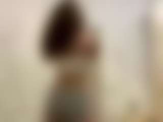 Live cam show with Rosie - Asian Curvy on madthumbs