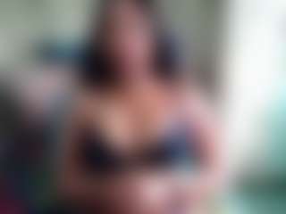 Live cam show with EbonyseductionXX - Black MILF on CSO-WL