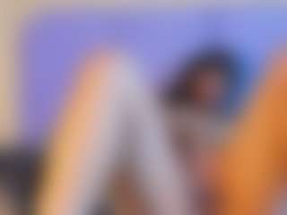 Live cam show with estefanyaura - Domination on Hubzter Live
