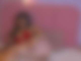 Live cam show with estefanyaura - New Brown Eyes on Camiplay Live