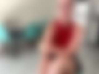 Live cam show with GladisFlipp - Twerk on SpankPalCams