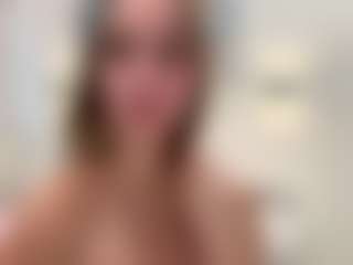 Live cam show with GladisFlipp - French on Camsoda | france