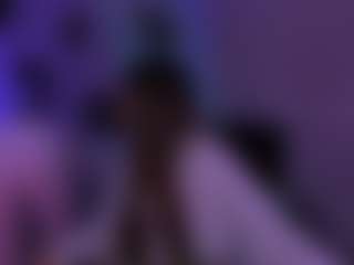 Live cam show with itscharlliee - Striptease on SinfulBabes