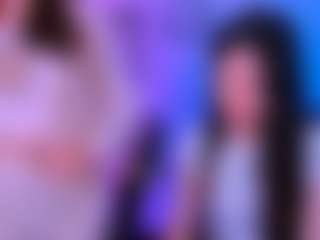 Live-Cam-Show mit itscharlliee - Natural auf Camsoda