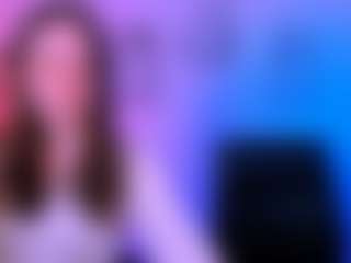Live cam show with itscharlliee - Green Eyes on TeamSkeetLive