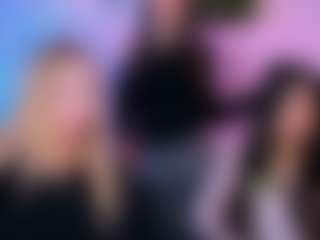 itscharlliee's Live Sex Cam Show